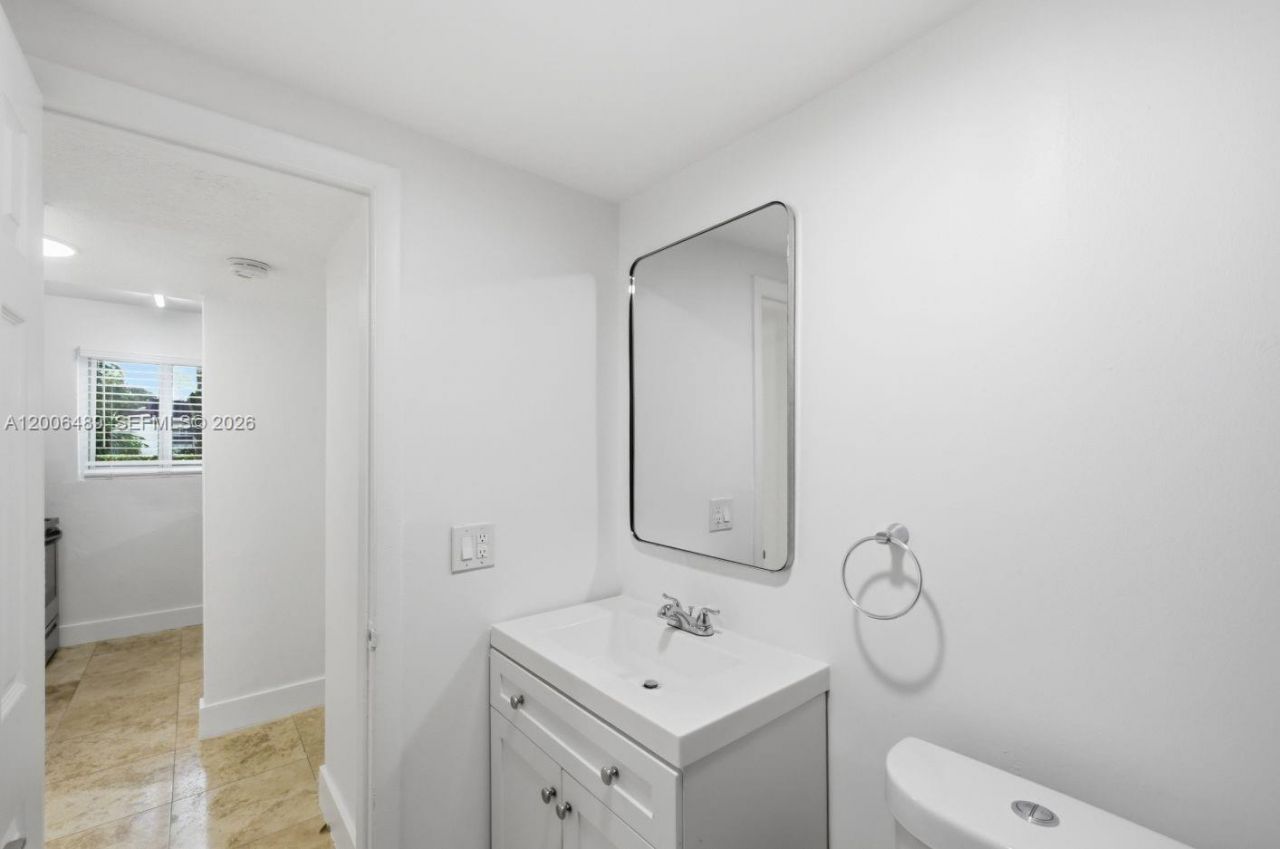 12101 NE 6th Ave , Unit 4, North Miami, FL 33161 Photo