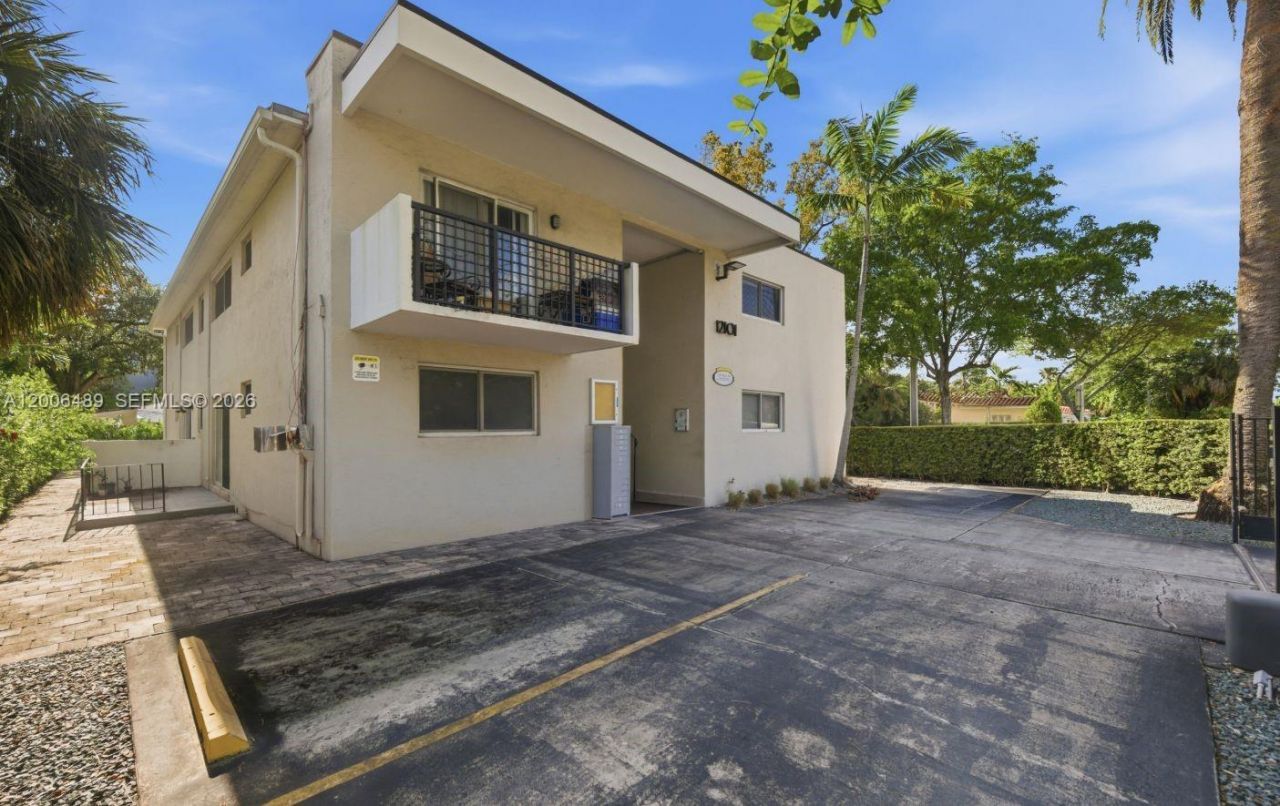 12101 NE 6th Ave , Unit 4, North Miami, FL 33161 Photo