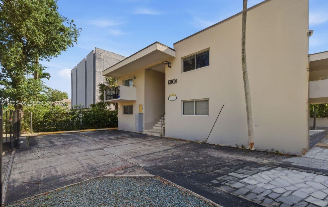 12101 NE 6th Ave , Unit 4, North Miami, FL 33161 Photo