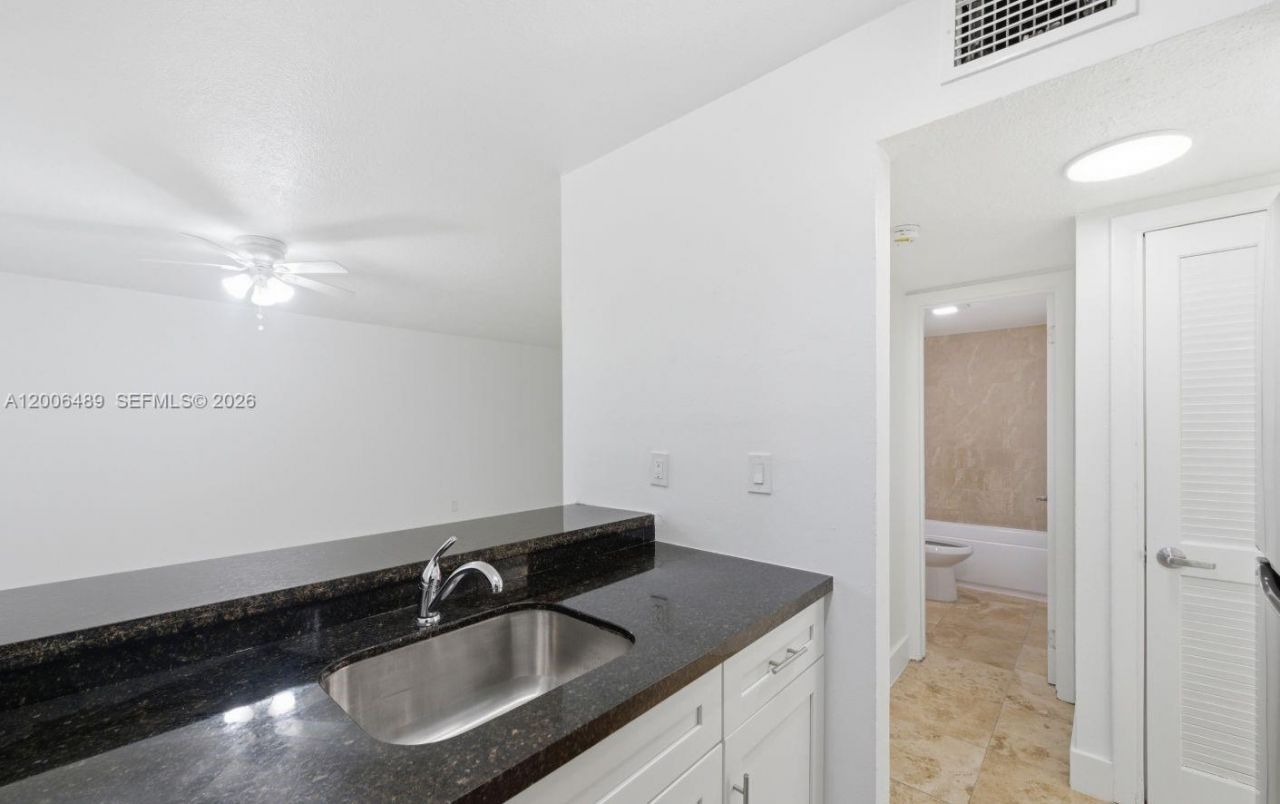 12101 NE 6th Ave , Unit 4, North Miami, FL 33161 Photo