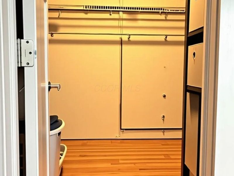 3649 Watt Road, Columbus, OH 43230 Photo 13