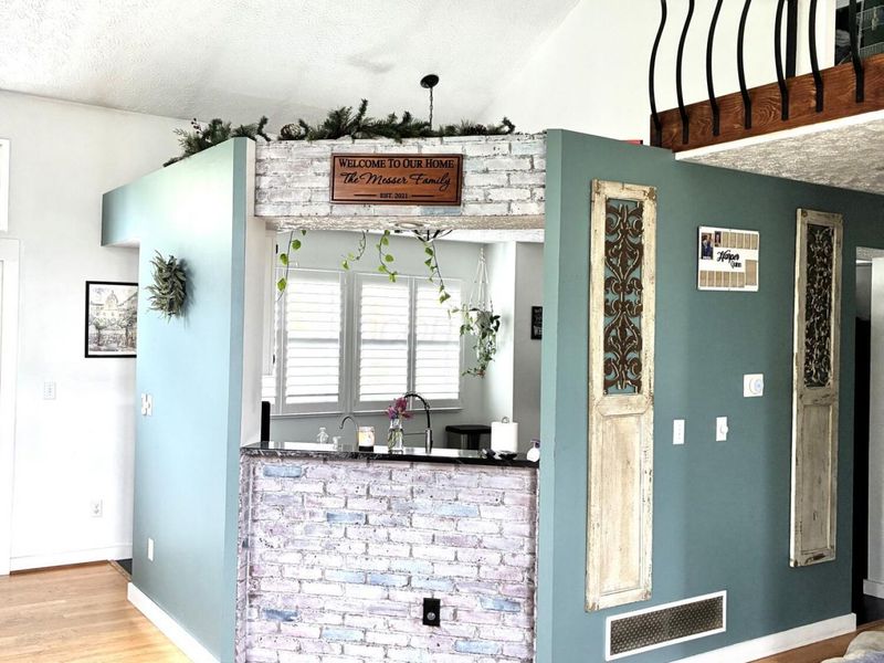 3649 Watt Road, Columbus, OH 43230 Photo 4