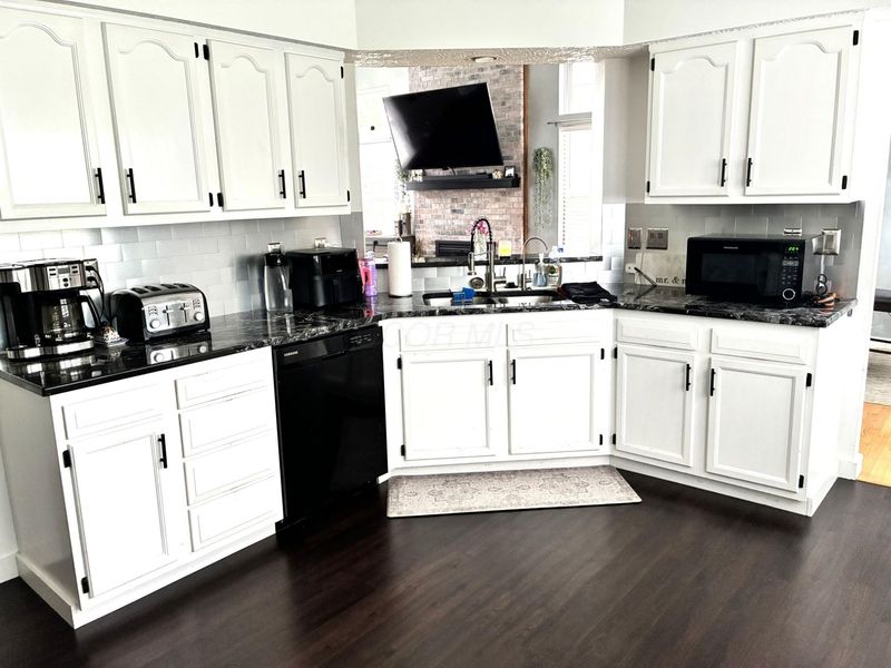 3649 Watt Road, Columbus, OH 43230 Photo 8