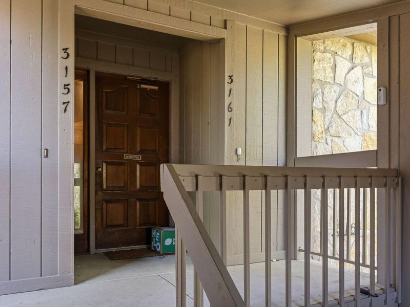 3157 Griggsview Court , Unit 3, Columbus, OH 43221 Photo 2