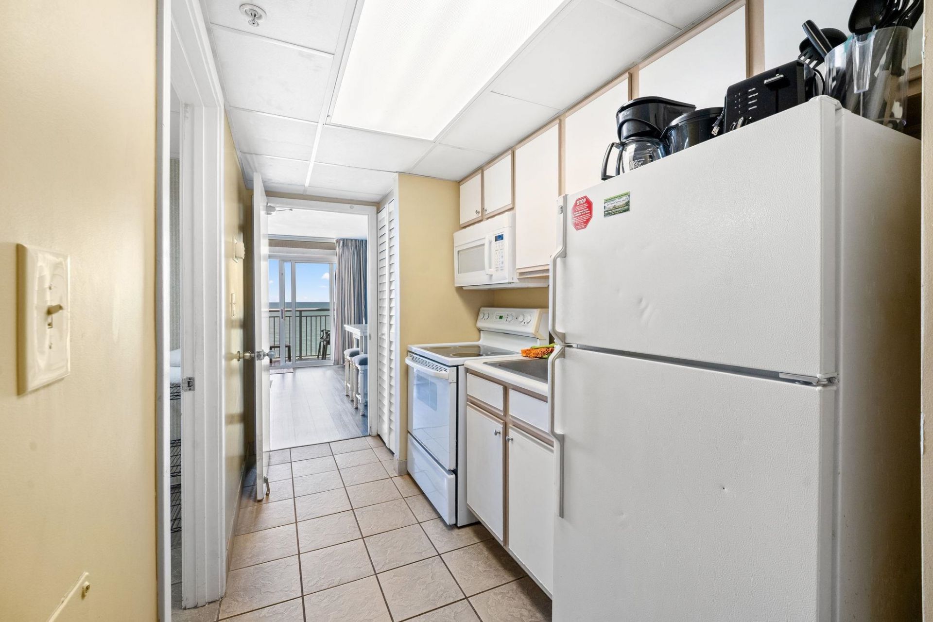 2000 N Ocean Blvd. Photo 7