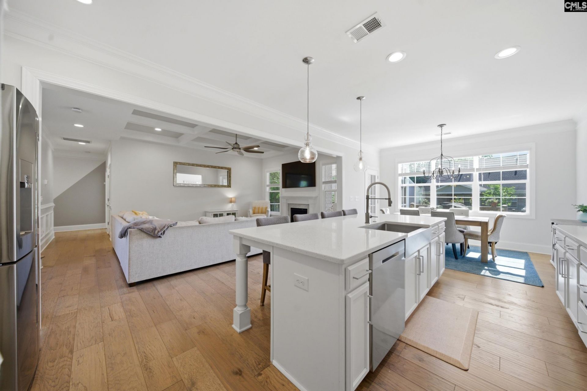 336 Lightning Bug Lane  Photo 10