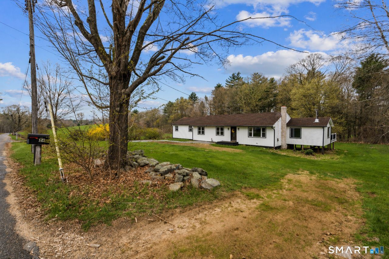 21 Bradway, Union, CT 06076 Main Photo