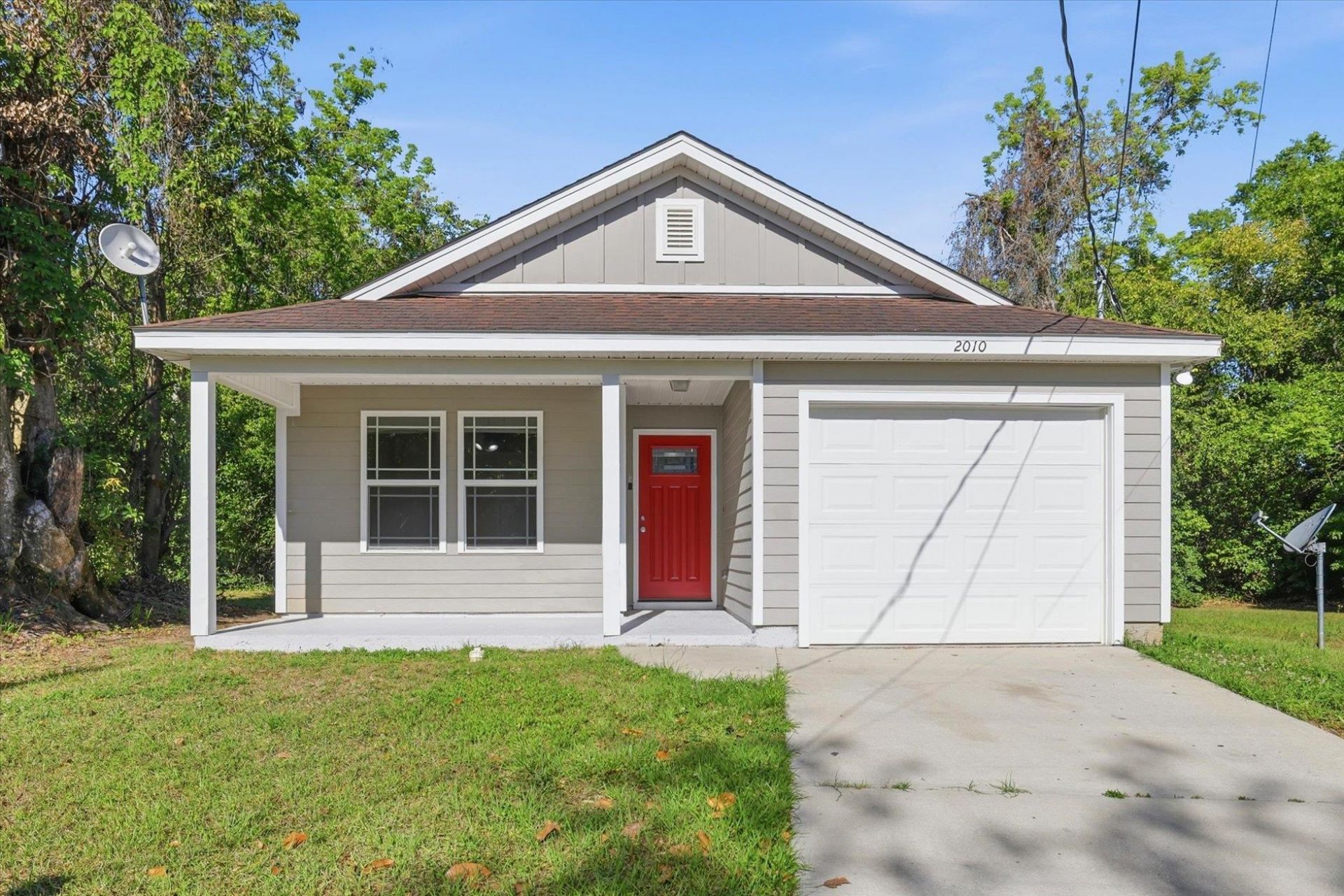 2010 Saxon Street, Tallahassee, FL 32310 Main Photo