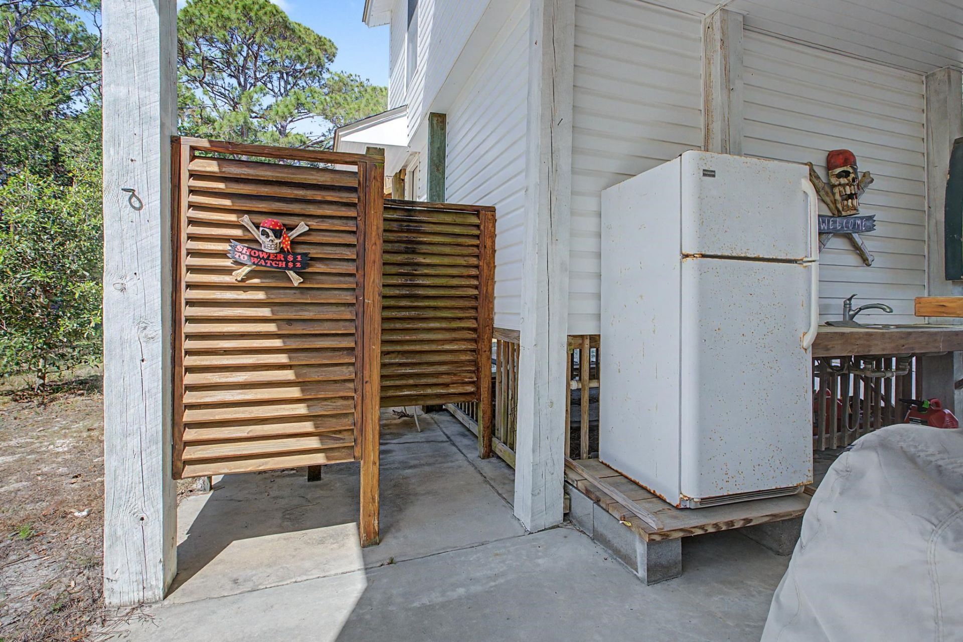 214 Harbor Circle, Alligator Point, FL 32346 Photo