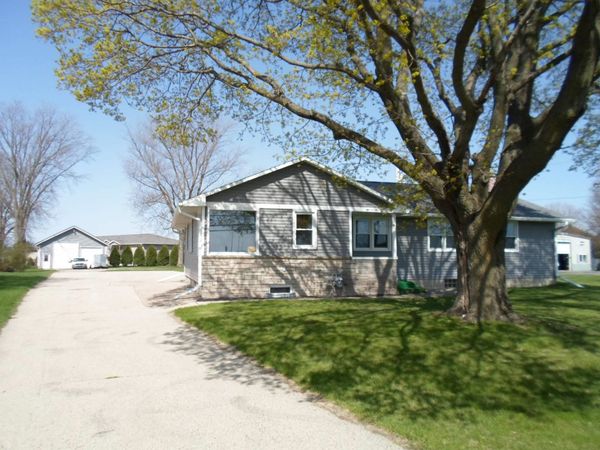 1804 N Spring Street, Beaver Dam, WI 53916