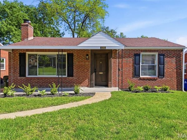 7831 Drexel Drive , University City, MO 63130