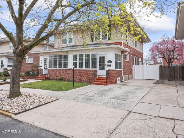75 Main Street, Roebling, NJ 08554