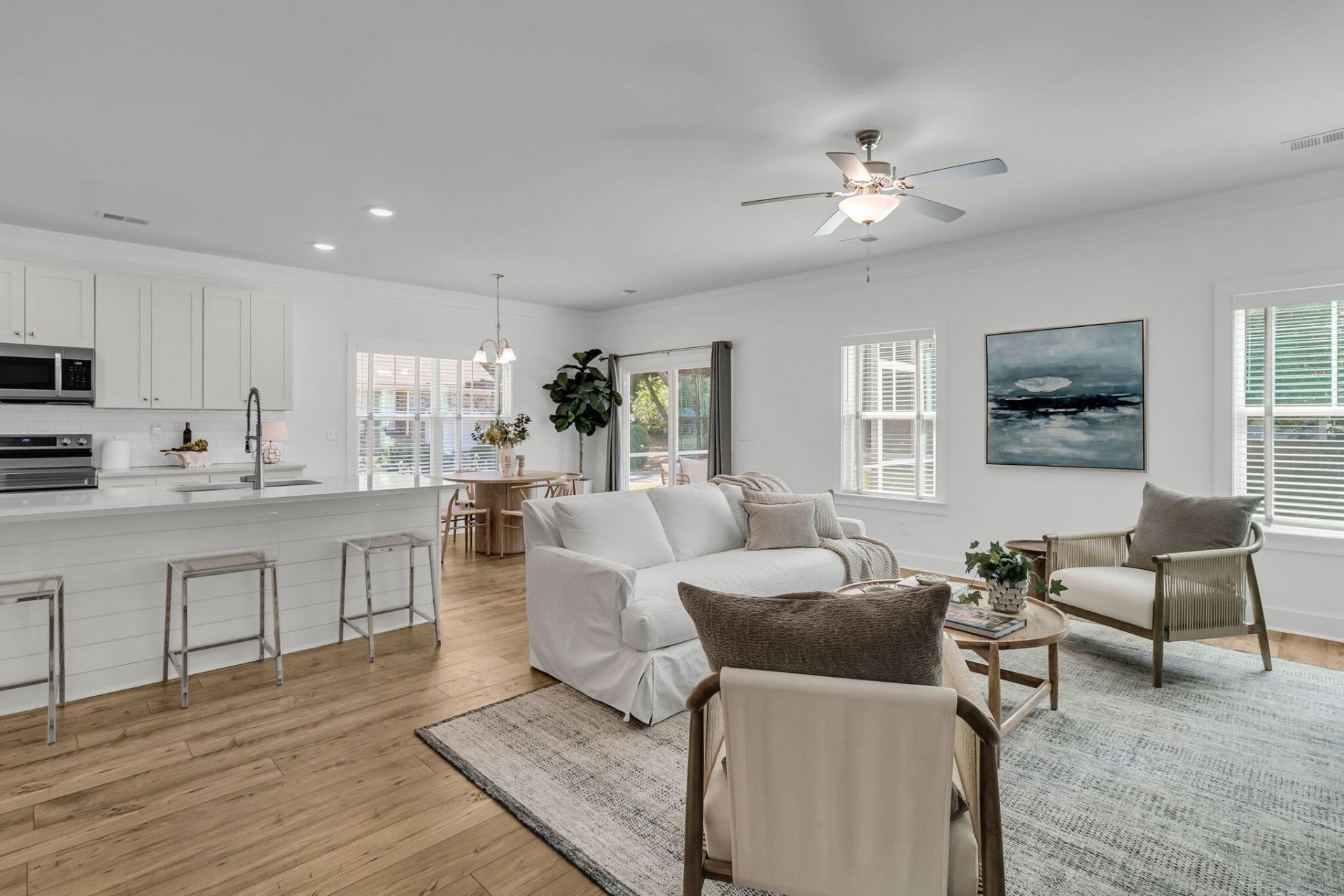 651 Spark Street Photo 16