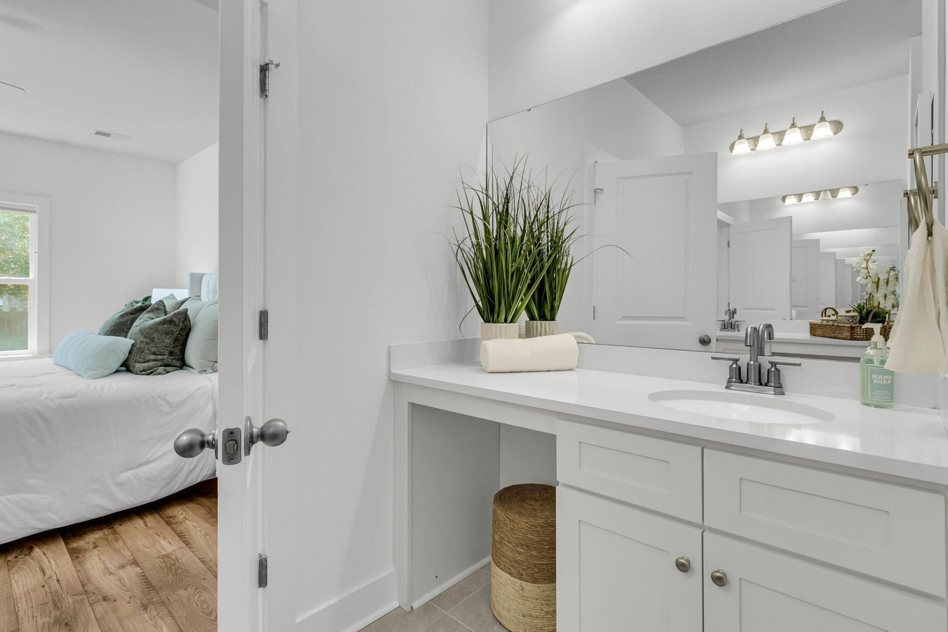 651 Spark Street Photo 21