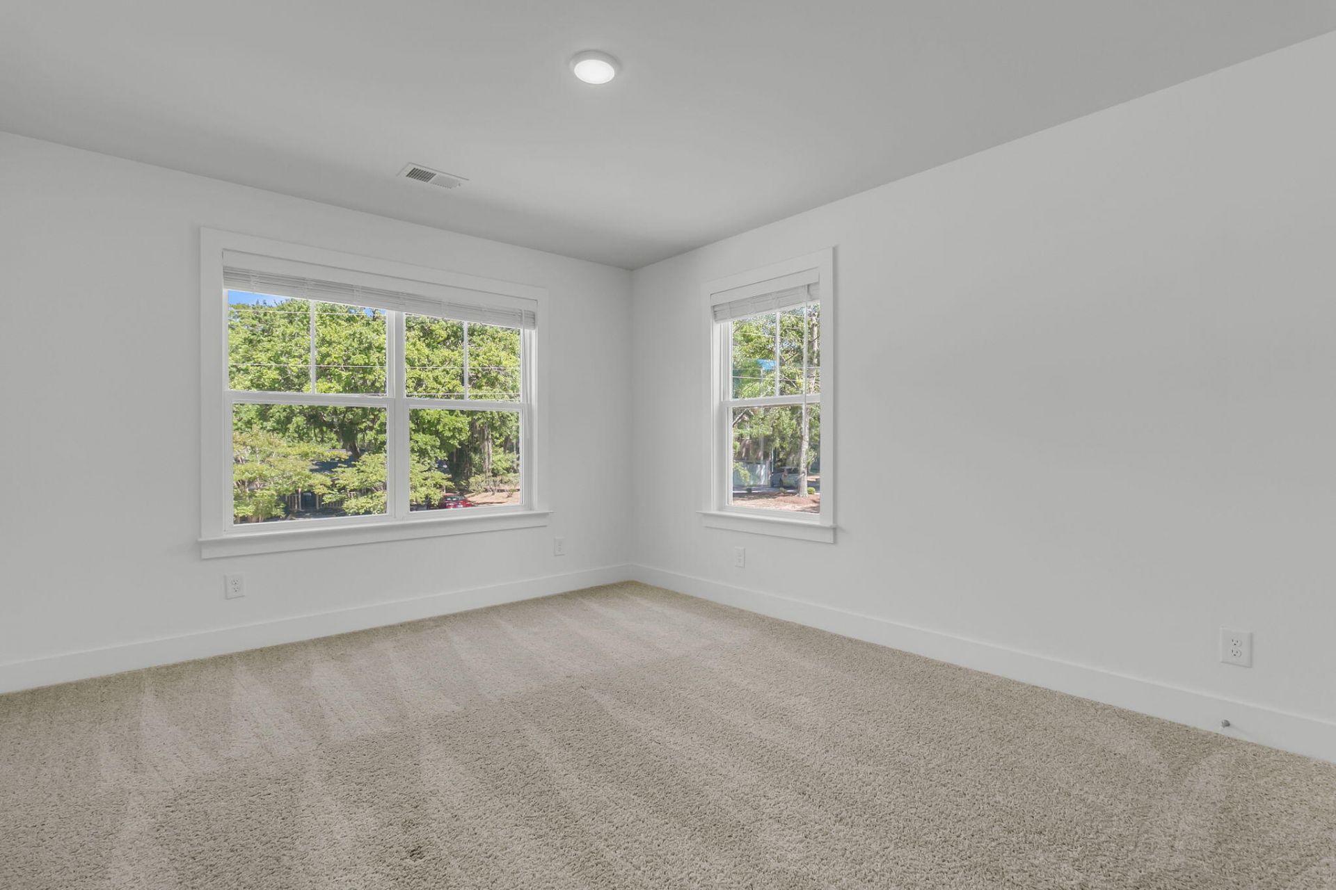 651 Spark Street Photo 36