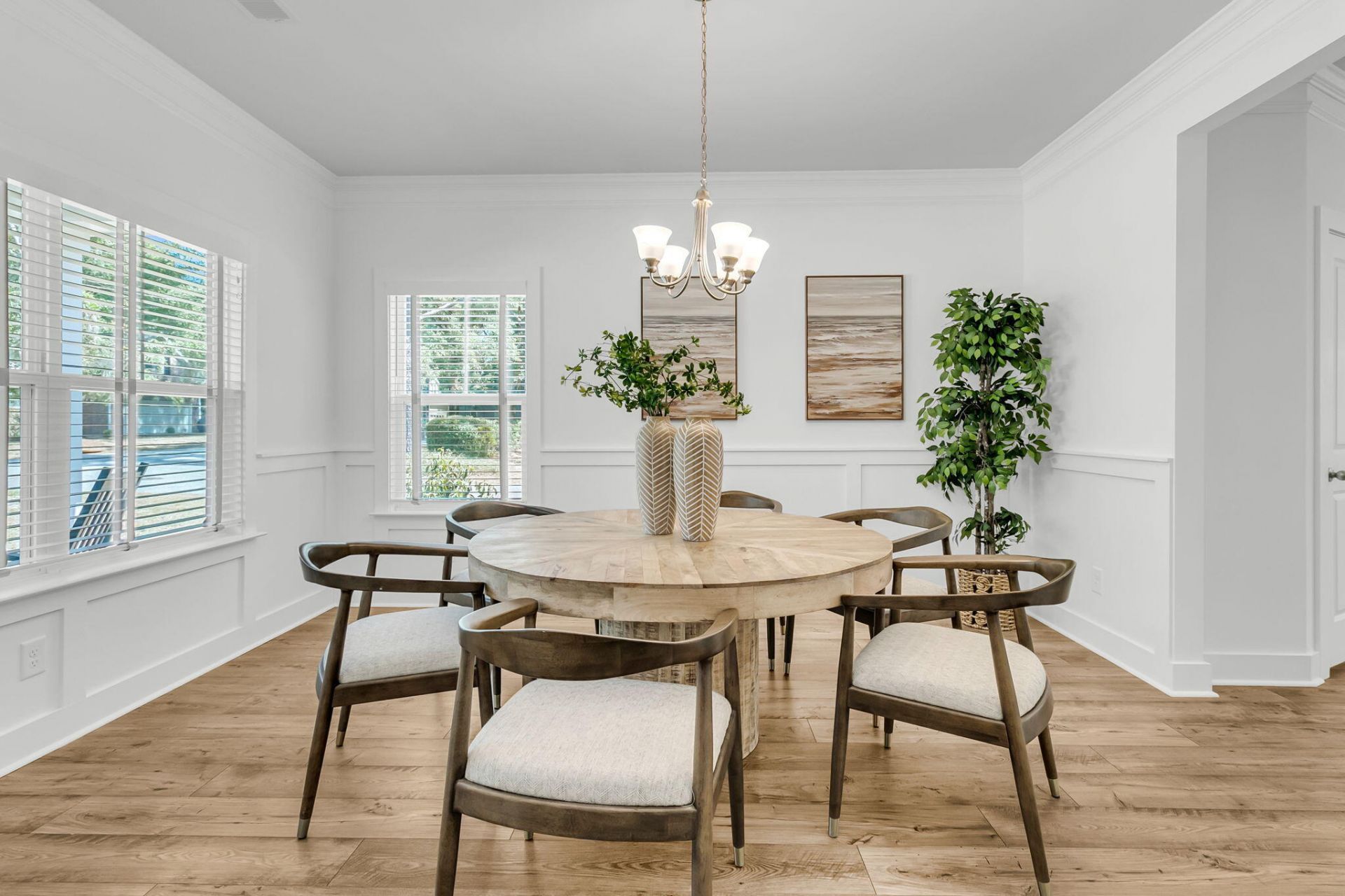 651 Spark Street Photo 5