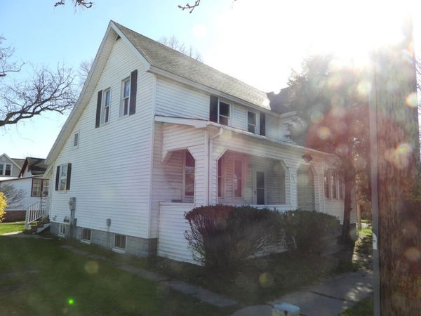 171 8th Street, Manistee, MI 49660