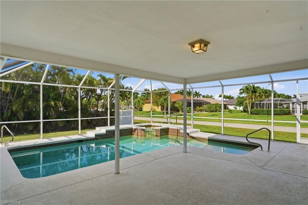 2601 SW 37th Ter, Cape Coral, FL 33914 Photo