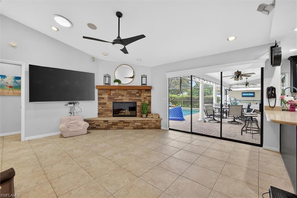 1231 Westfield Dr, Fort Myers, FL 33919 Photo