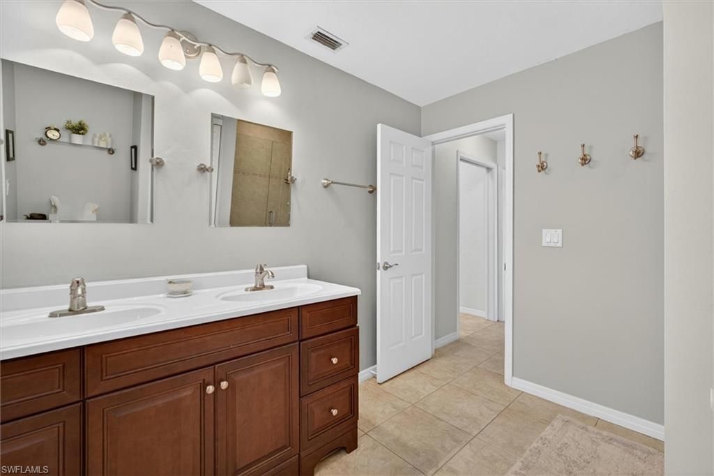 1231 Westfield Dr, Fort Myers, FL 33919 Photo