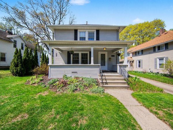 114 S Wisner Street, Jackson, MI 49203