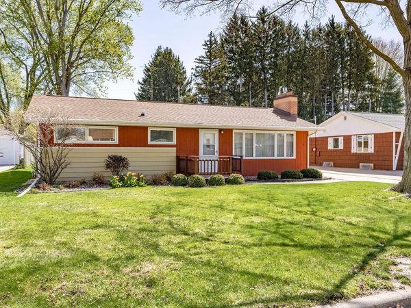 2317 31st STREET S, La Crosse, WI 54601