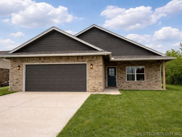 114 Sooner Drive , Stroud, OK 74079