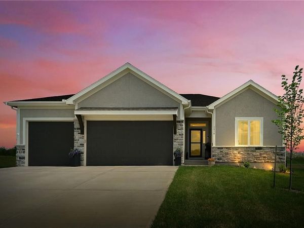 1814 Woodward Circle, Raymore, MO 64083