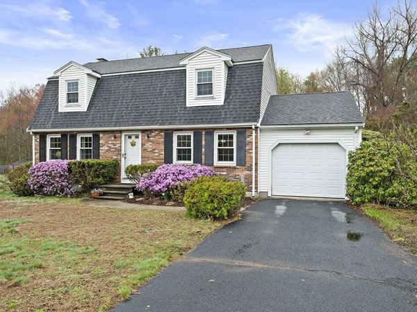 1 Paulene Drive, Franklin, MA 02038