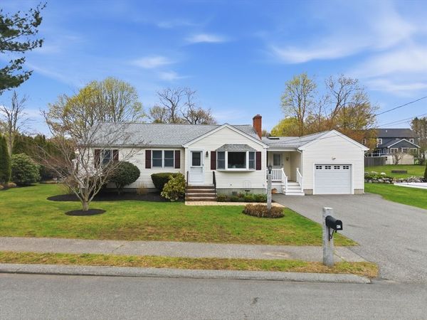 47 Samoset Road, Woburn, MA 01801