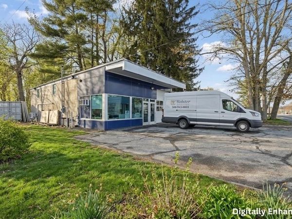 30 Thompson Road, Webster, MA 01570