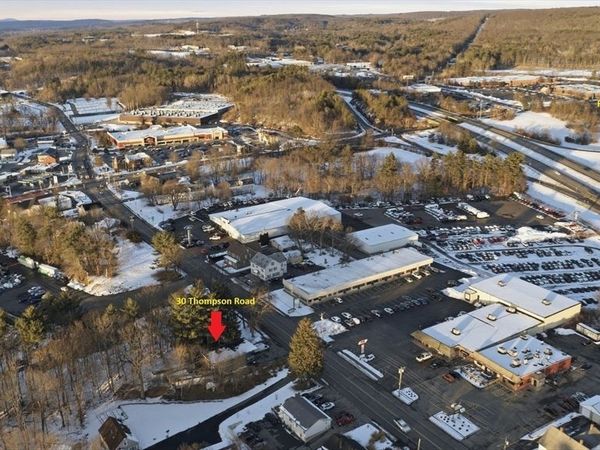 30 Thompson Road, Webster, MA 01570