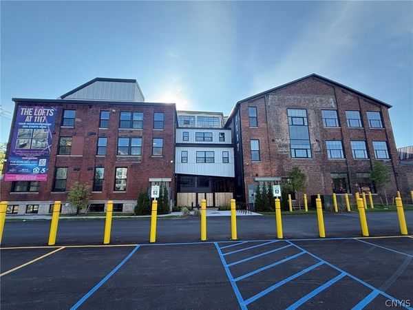 1117 W Fayette Street, Unit 303, Syracuse, NY 13204