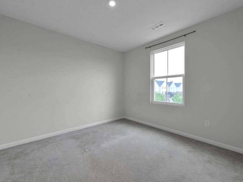 336 Professional Parkway, Marysville, OH 43040 Photo 14