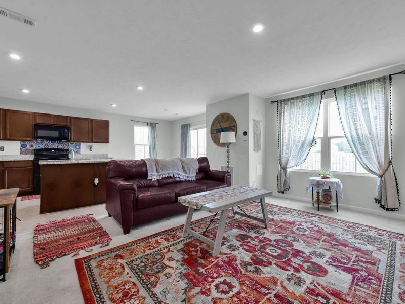 336 Professional Parkway, Marysville, OH 43040 Photo 5