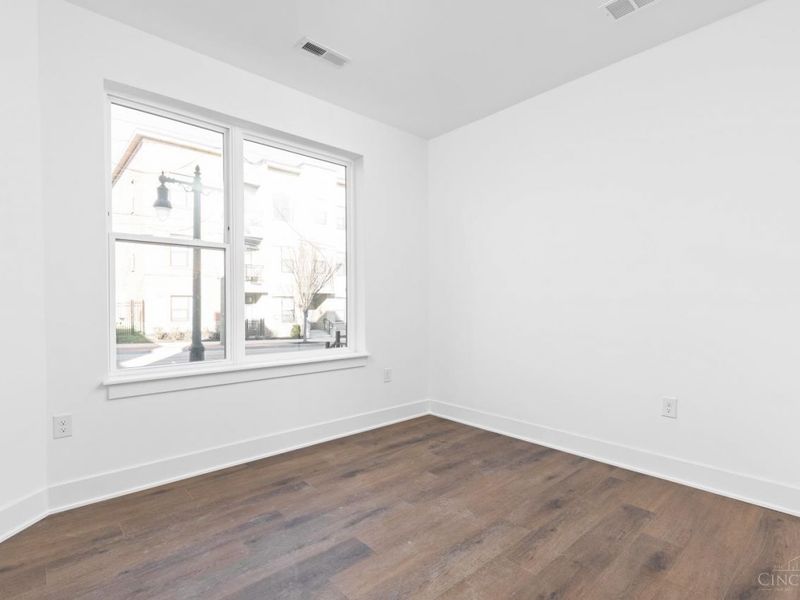 3020 Woodburn Avenue, Cincinnati, OH 45206 Photo 4