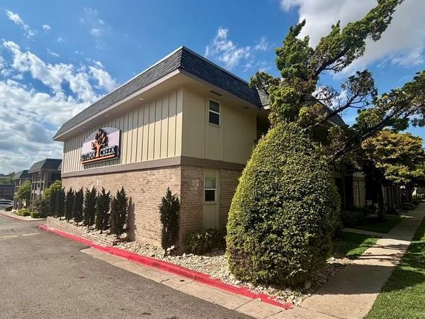 10749 E Northwest Highway, Dallas, TX 75238