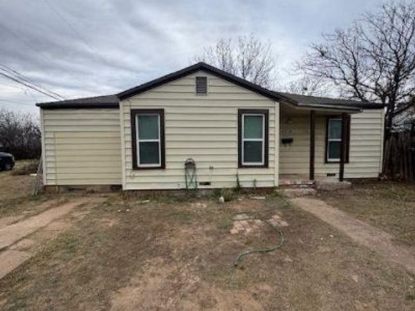 2718 S 11th Street , Abilene, TX 79605