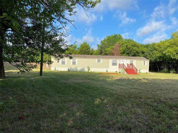 4201 N I 45 , Ennis, TX 75119