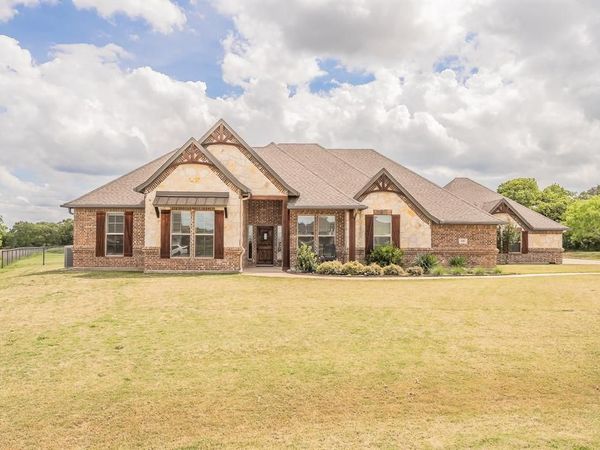 146 Buddy Court , Millsap, TX 76066