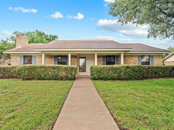 228 Monterrey Drive, Hewitt, TX 76643