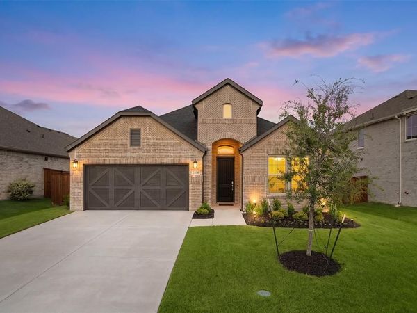 2446 Pebble Bank Lane, Midlothian, TX 76065