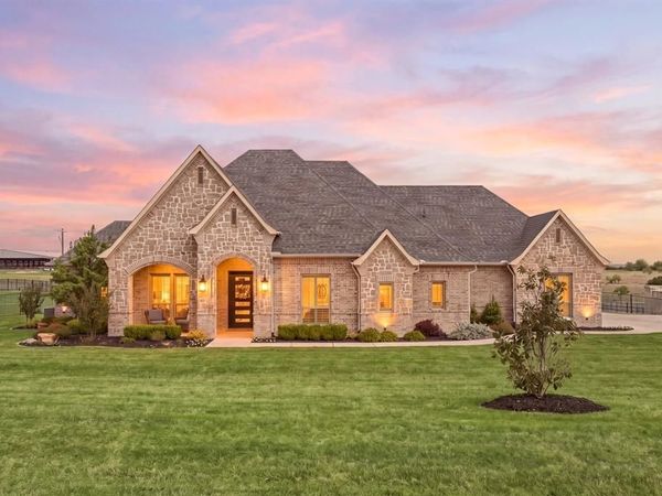 108 Bearclaw Circle , Aledo, TX 76008