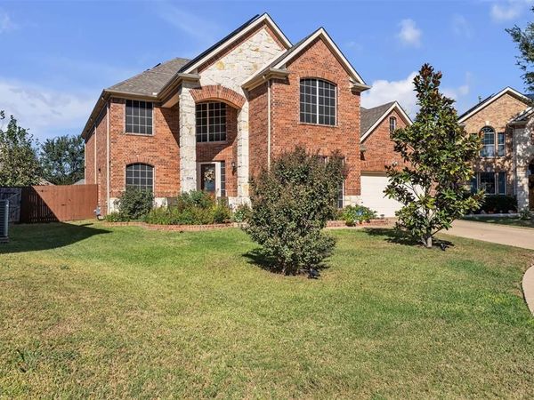 2244 Condor Street, Grand Prairie, TX 75052