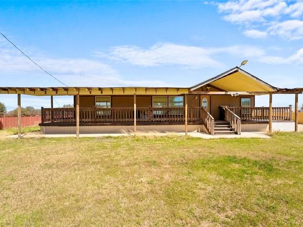 277 Deer Shadow Circle, Whitney, TX 76692