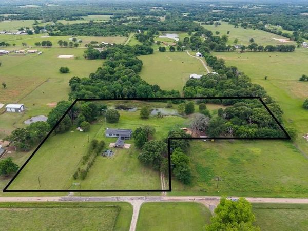 451 Vz County Road 1118 , Grand Saline, TX 75140