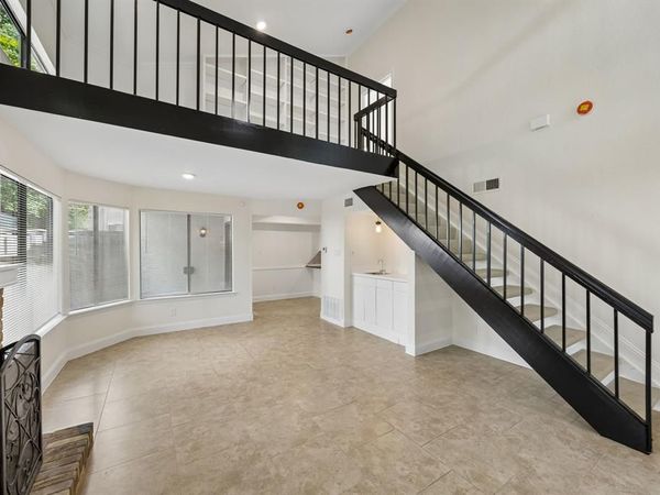18040 Midway Road, Unit 218, Dallas, TX 75287