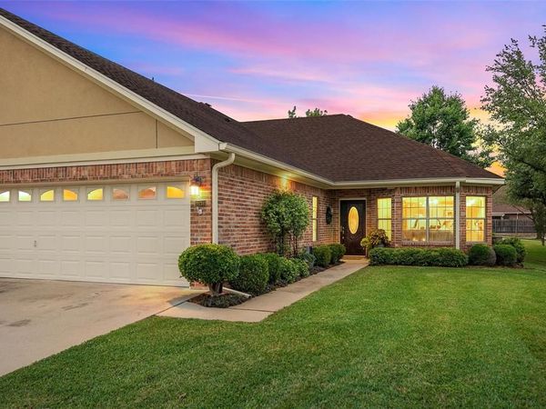 9136 Darby Lane , Waco, TX 76712