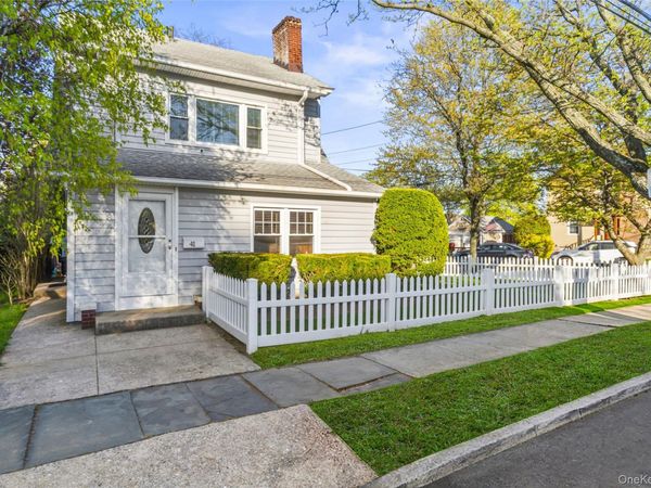 41 Rhodes Street , New Rochelle, NY 10801