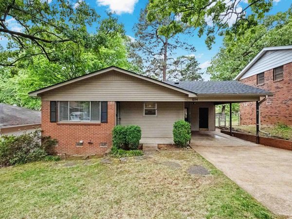 1014 N Coolidge Street , Little Rock, AR 72207